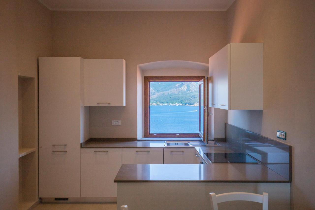 Helloelba Appartamento Il Faro Portoferraio Luaran gambar